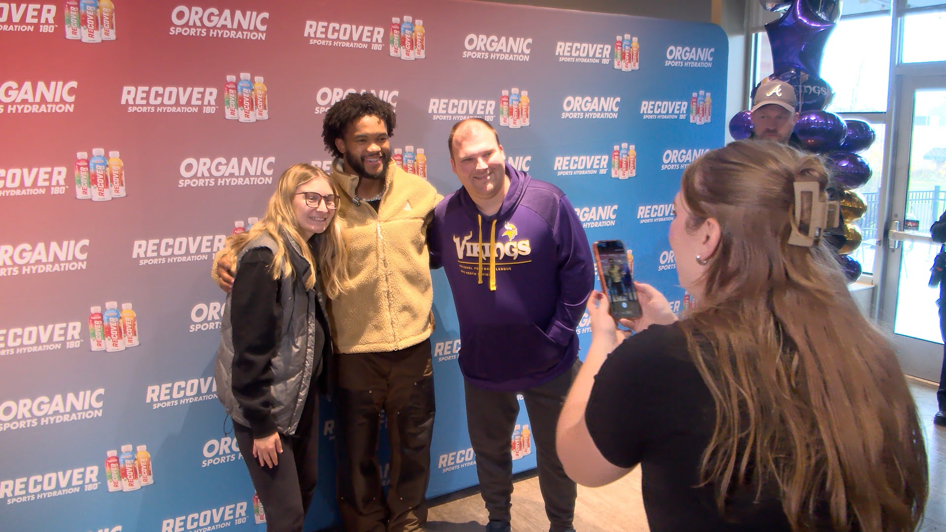 Kyler Murray thanks Vikings fans during New Hope appearance — Inver Grove Heights Schools news