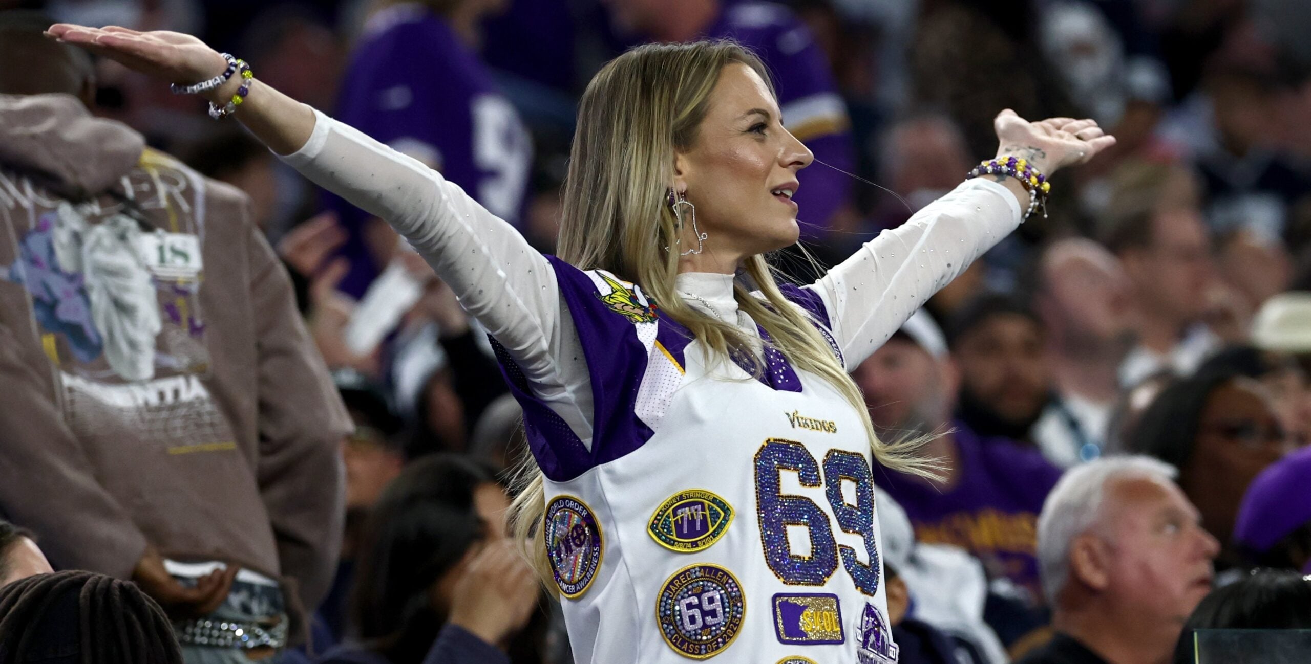 The Vikings’ Playoff Outlook | A 6-0 Football Team Look for Fireworks Instead of Fizzling — Inver Grove Heights Schools news
